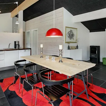 6 Person In Strandby-by Traum Strandby