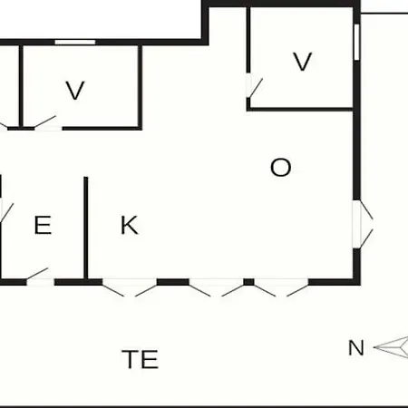 6 Person In Strandby-by Traum *