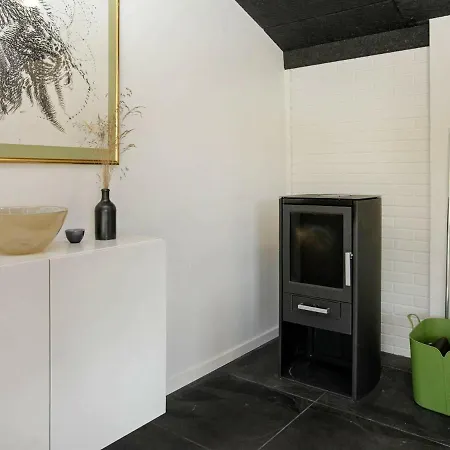 Prázdninový dům 6 Person In Strandby-by Traum *